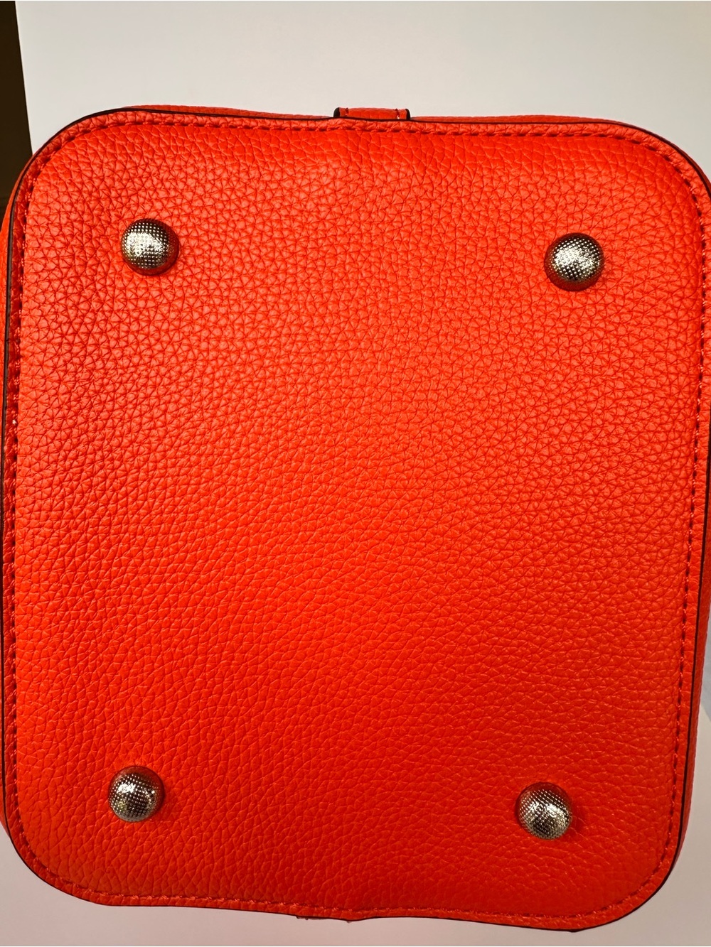 NEW Red Orange Bucket Tote Vegan Leather Silver Hardware Horse Charm - Picture 7 of 8
